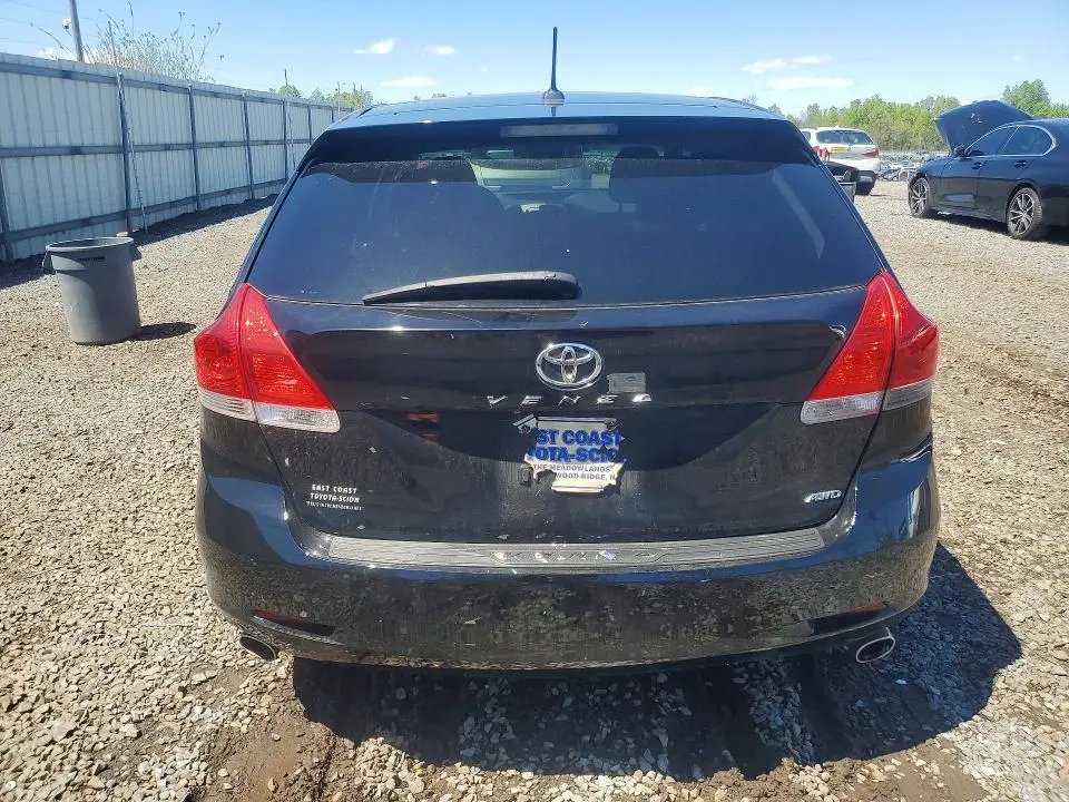 2011 TOYOTA VENZA AWD V6  