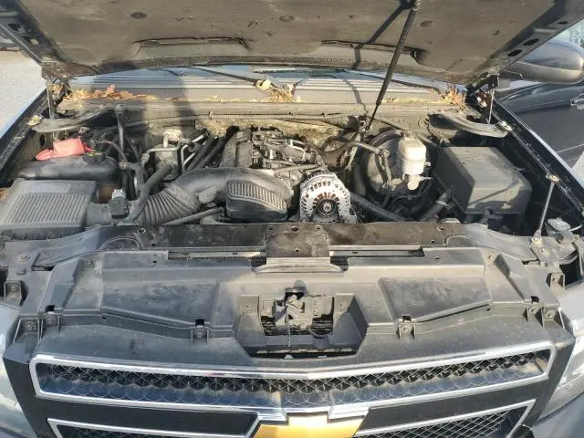 2012 CHEVROLET SUBURBAN K1500 LT  