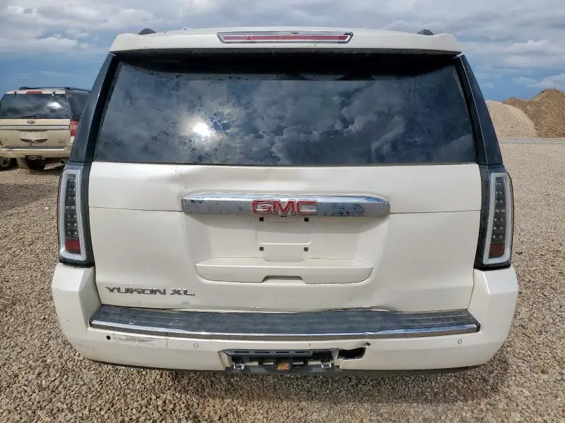 2015 GMC YUKON XL DENALI  