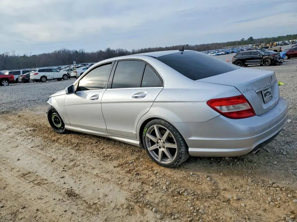 2011 MERCEDES-BENZ C 300  