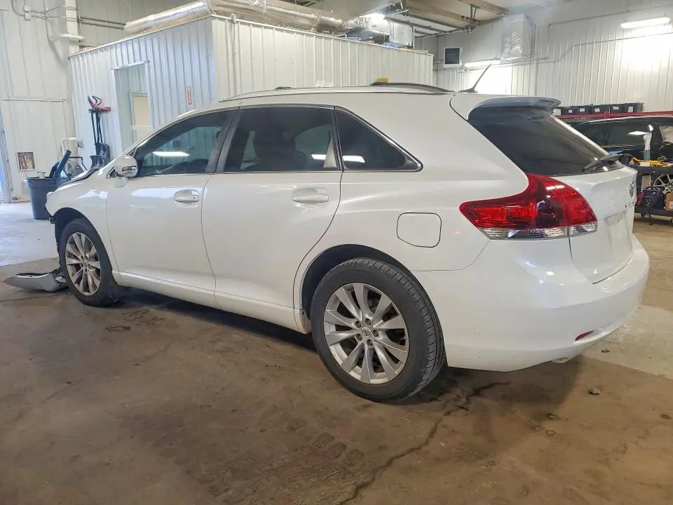 2013 TOYOTA VENZA LE  