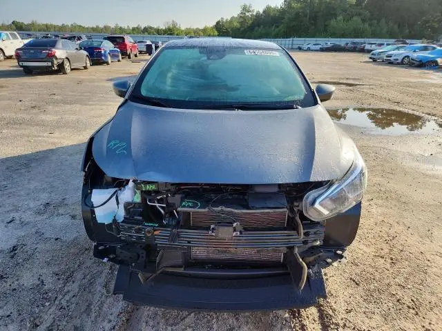 2024 NISSAN VERSA SV  