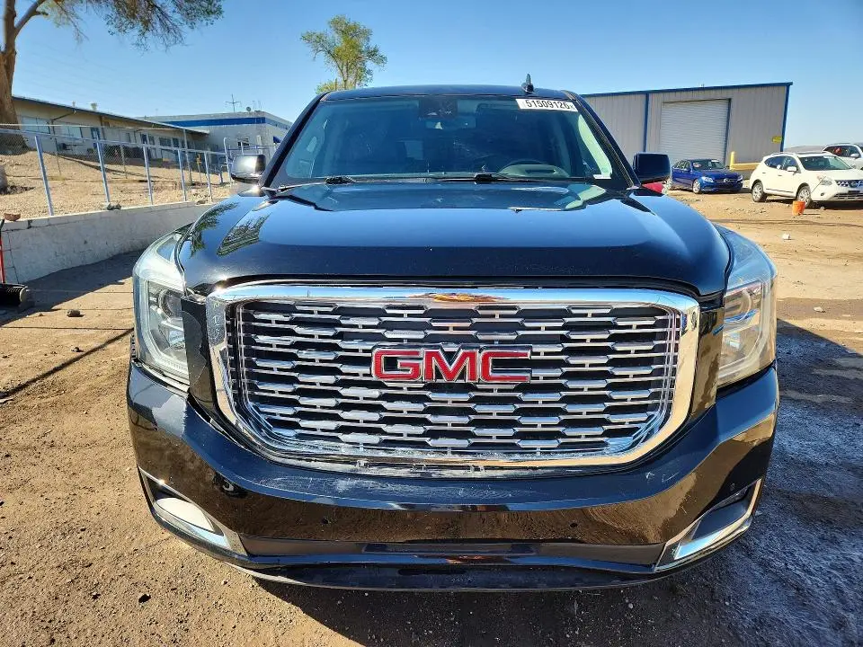 2018 GMC YUKON DENALI  