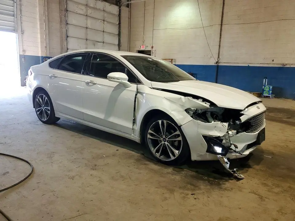2020 FORD FUSION TITANIUM  