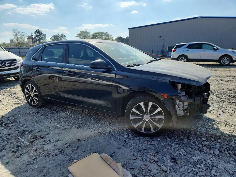 2018 HYUNDAI ELANTRA GT BASE  