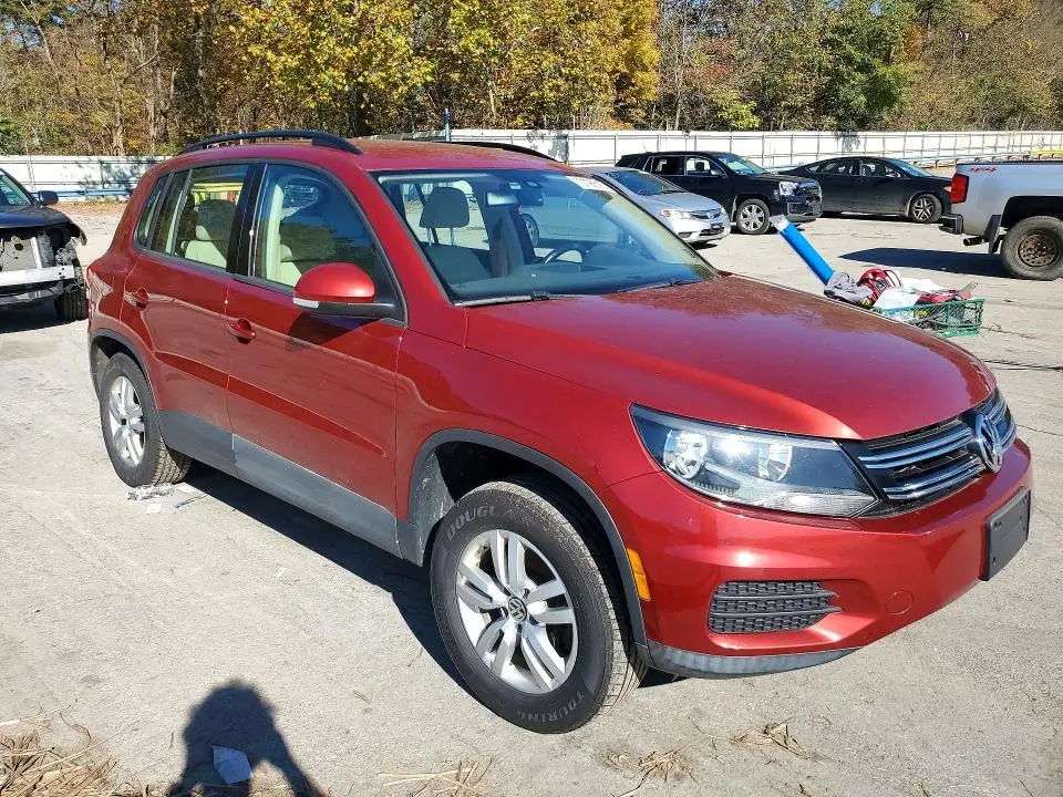 2016 VOLKSWAGEN TIGUAN S  