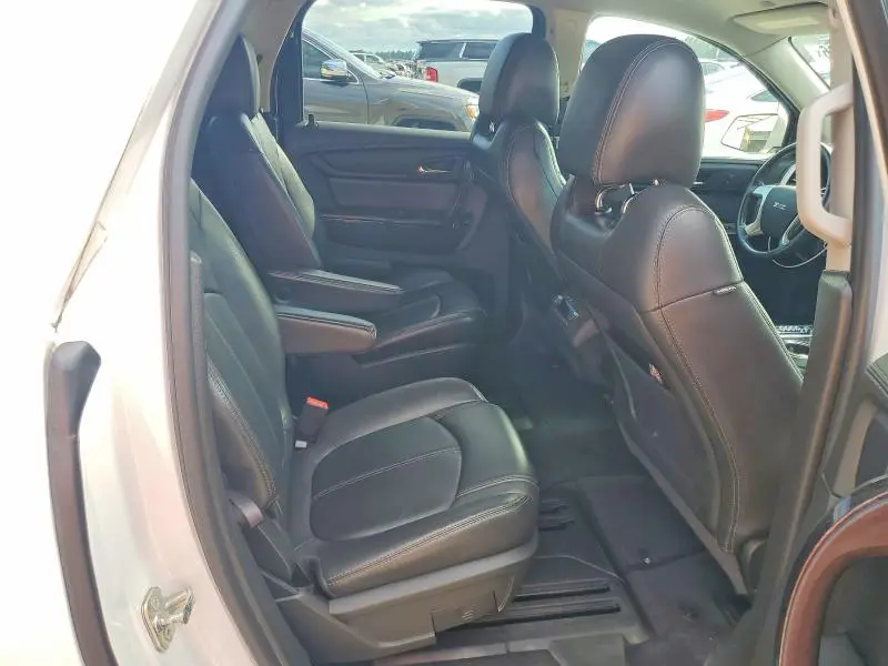2016 GMC ACADIA SLT-1  