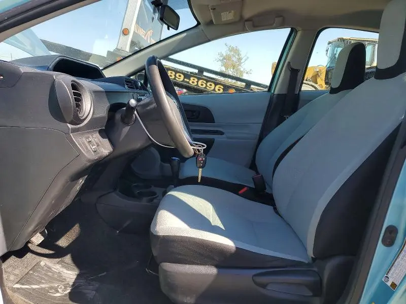 2013 TOYOTA PRIUS C ONE  