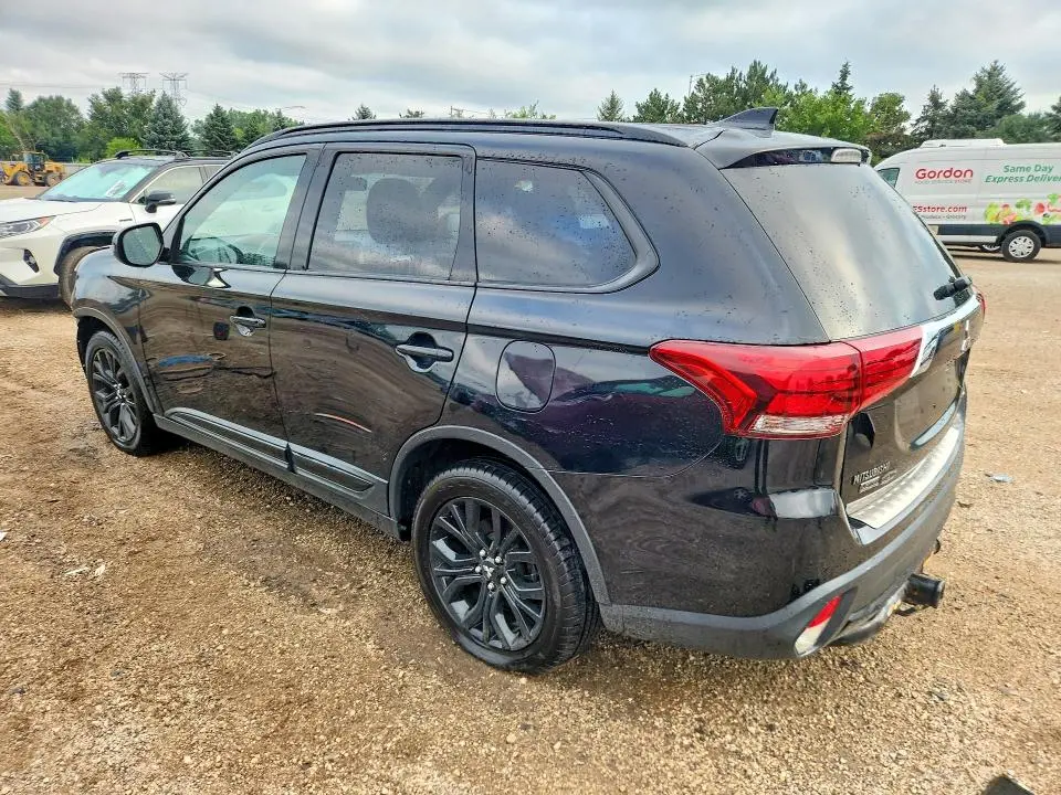 2018 MITSUBISHI OUTLANDER SE  
