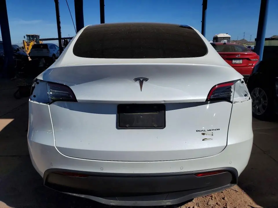 2021 TESLA MODEL Y   
