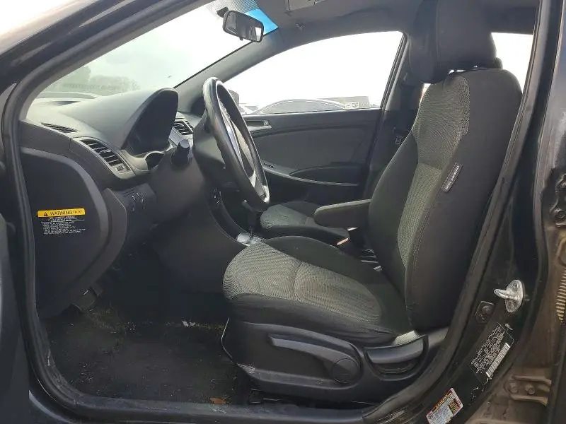 2013 HYUNDAI ACCENT GLS  