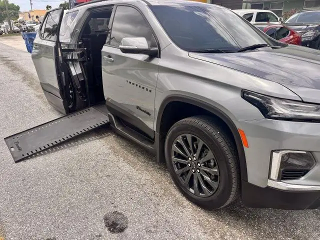 2023 CHEVROLET TRAVERSE RS  