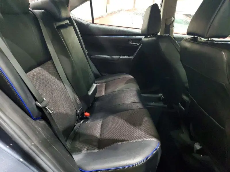 2019 TOYOTA COROLLA SE  