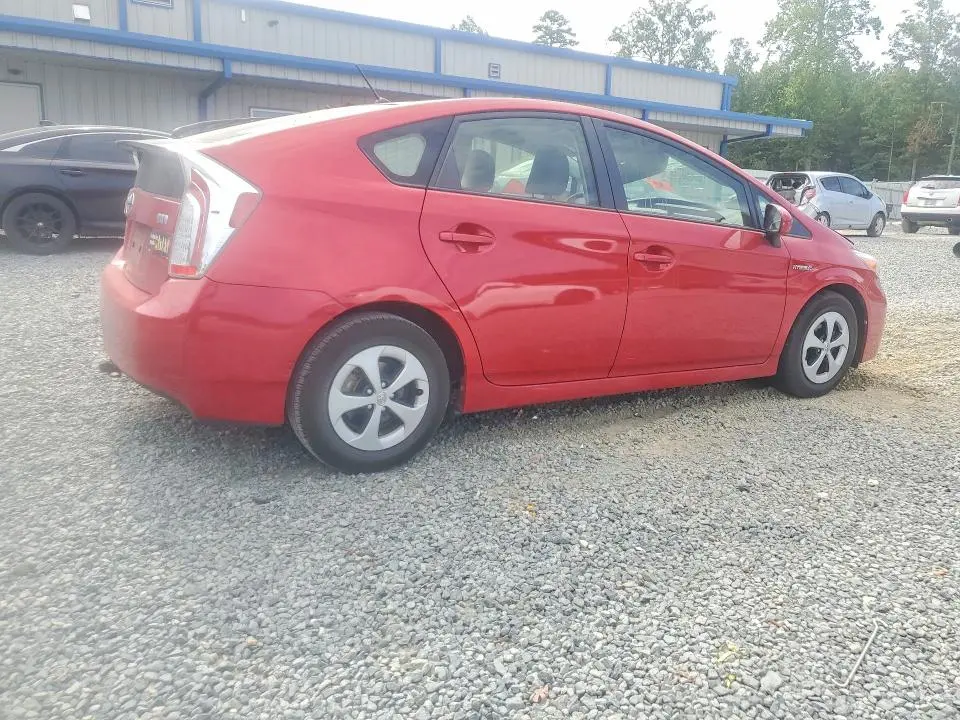 2015 TOYOTA PRIUS TWO  