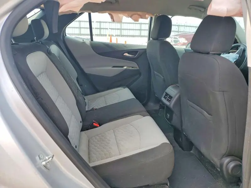 2018 CHEVROLET EQUINOX LS  