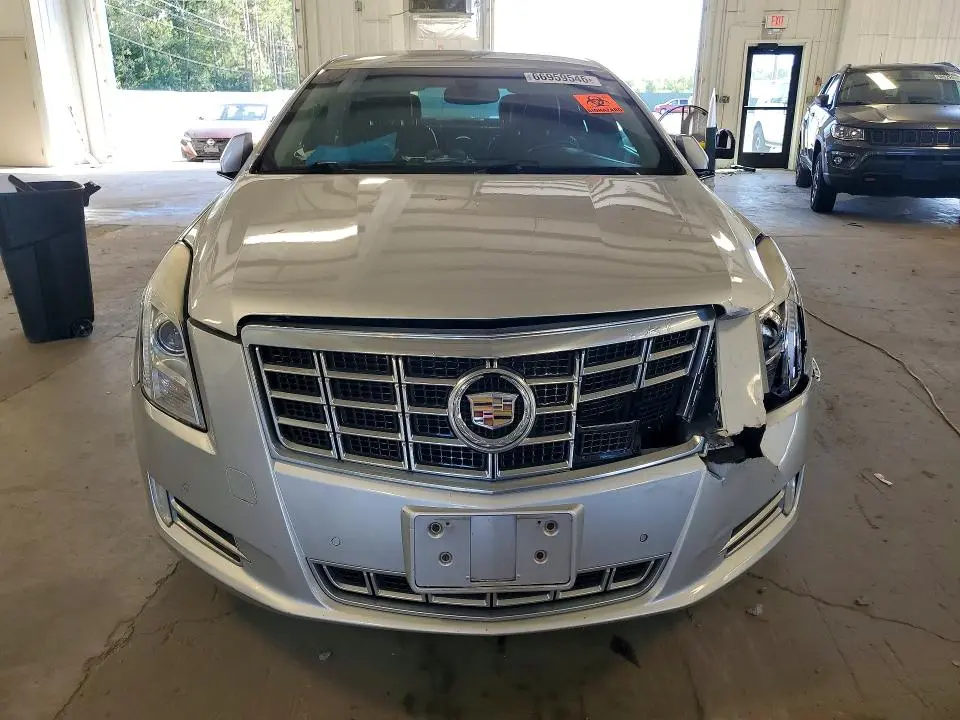 2013 CADILLAC XTS LUXURY COLLECTION  