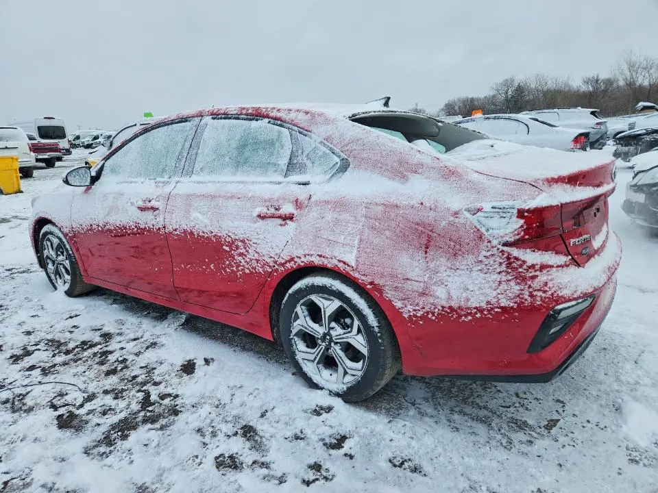 2021 KIA FORTE LXS  