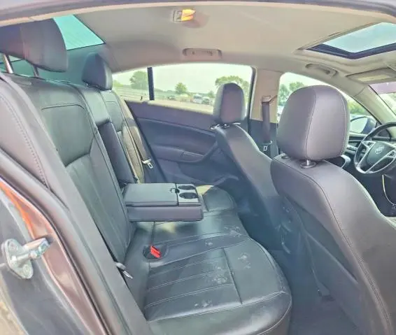 2011 BUICK REGAL CXL  