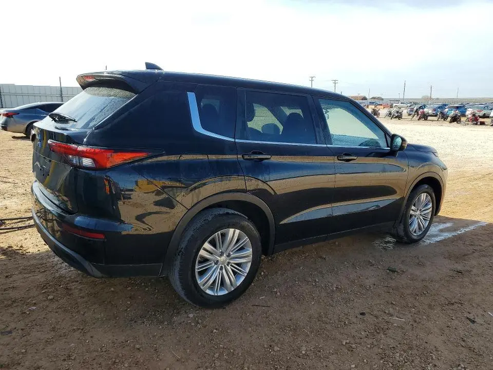 2024 MITSUBISHI OUTLANDER ES  