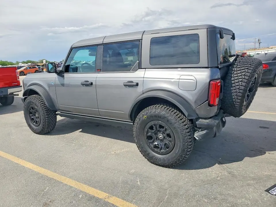 2024 FORD BRONCO BLACK DIAMOND  