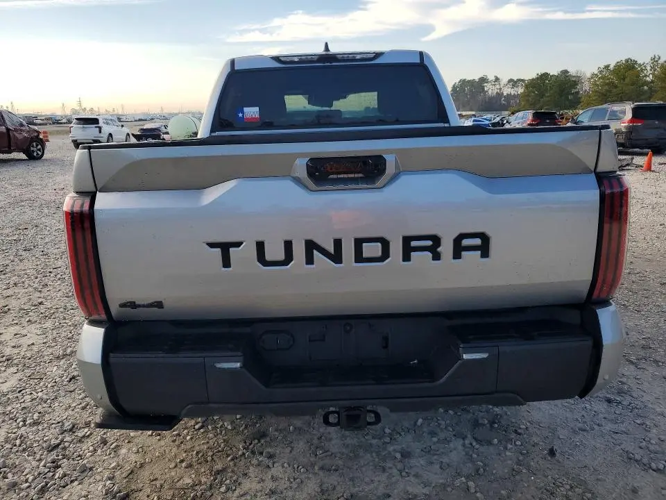 2025 TOYOTA TUNDRA LIMITED  
