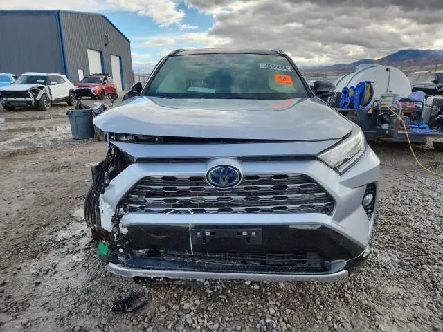 2020 TOYOTA RAV4 XSE  