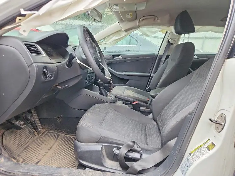 2014 VOLKSWAGEN JETTA BASE  