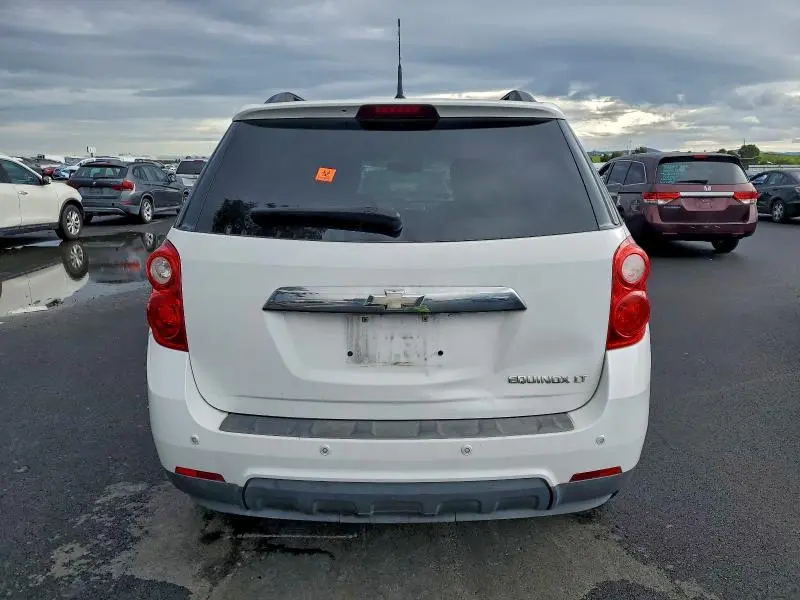 2010 CHEVROLET EQUINOX LT  