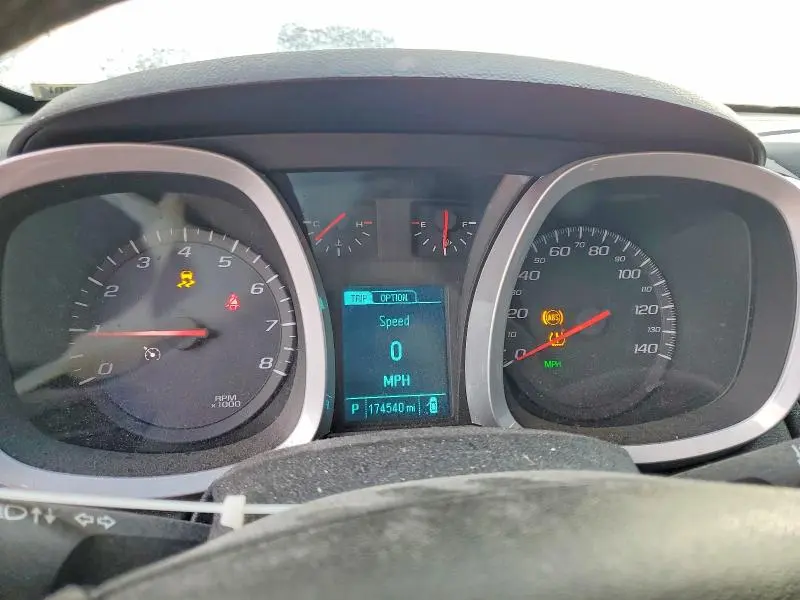 2017 CHEVROLET EQUINOX LT  
