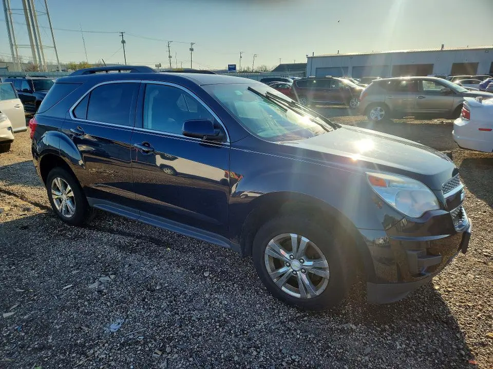 2015 CHEVROLET EQUINOX LT  