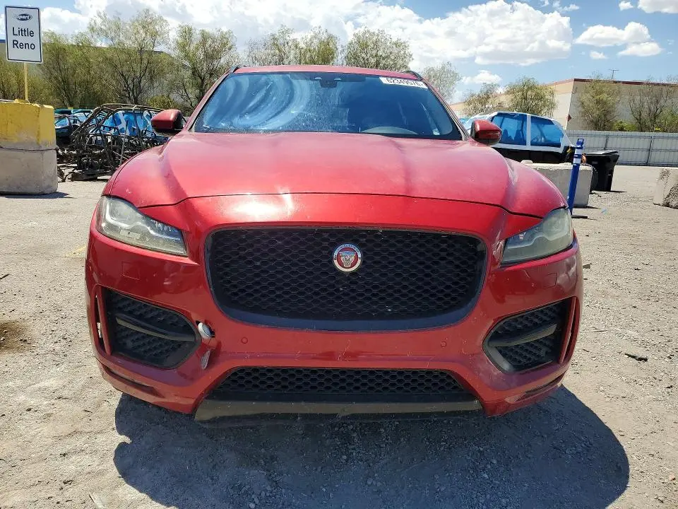 2017 JAGUAR F-PACE R - SPORT  