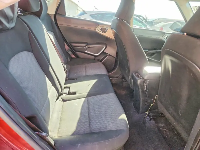 2020 KIA SOUL LX  