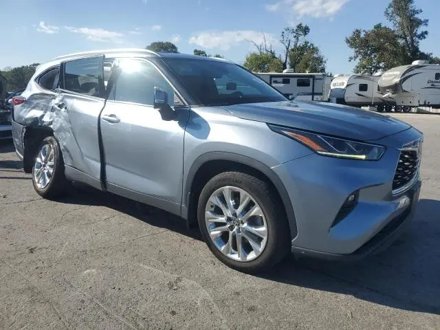 2020 TOYOTA HIGHLANDER LIMITED  