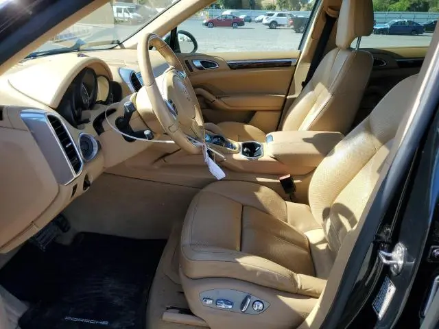2013 PORSCHE CAYENNE   