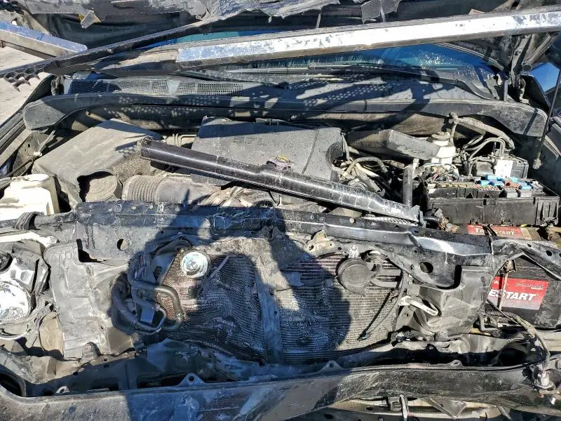 2013 TOYOTA TUNDRA CREWMAX SR5  