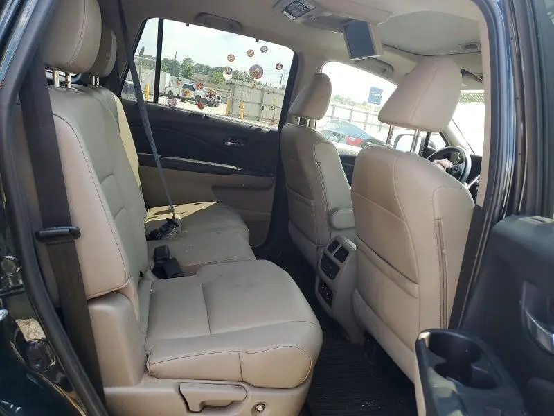 2017 HONDA PILOT TOURING  