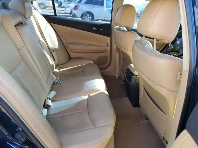 2010 NISSAN MAXIMA S  