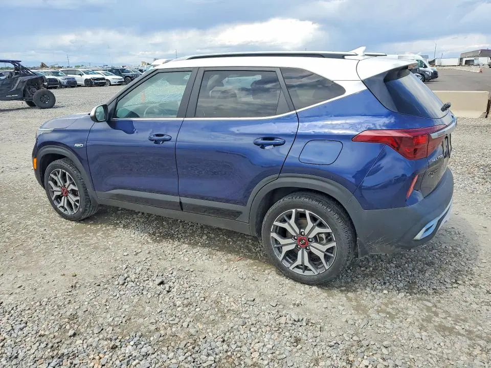 2021 KIA SELTOS S  