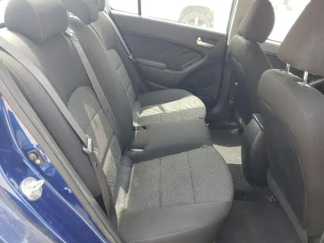 2018 KIA FORTE LX  