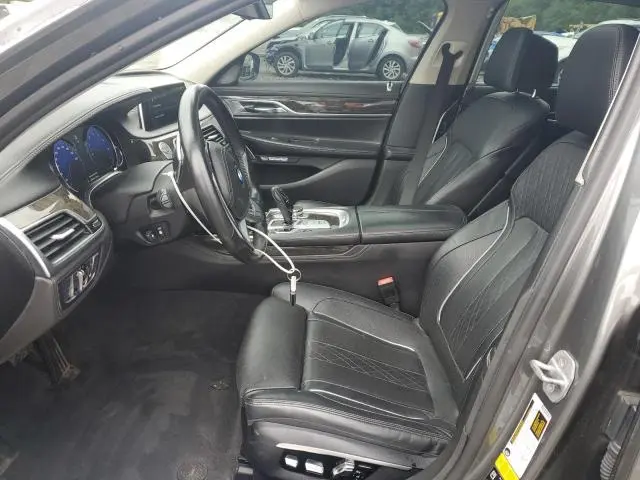 2016 BMW 750 XI