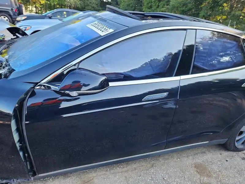 2015 TESLA MODEL S P85D  