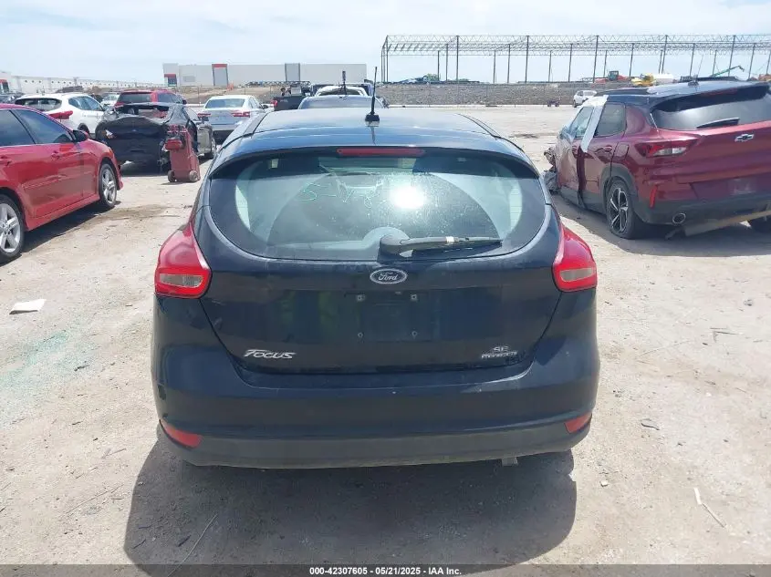 2016 FORD FOCUS SE
