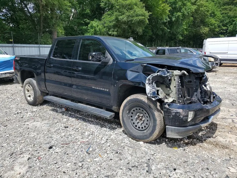 2017 CHEVROLET SILVERADO K1500 LT  