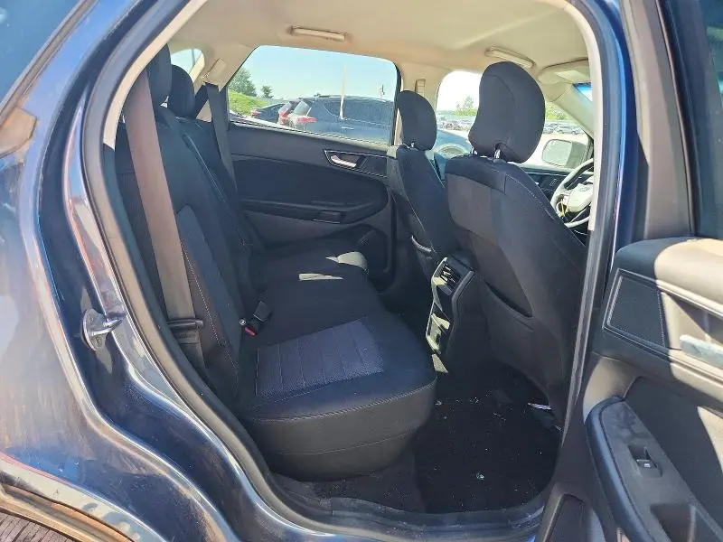 2018 FORD EDGE SE  