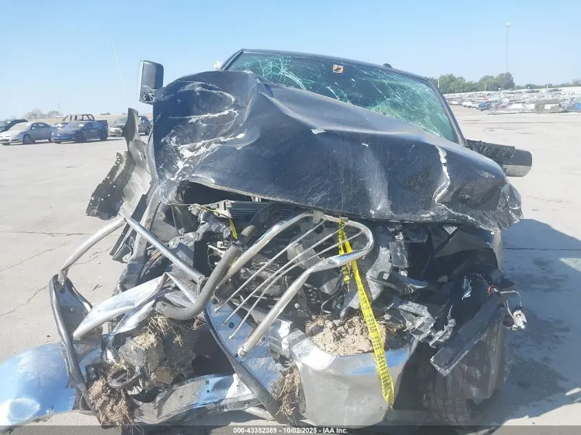 2017 RAM 2500 TRADESMAN  4X4 6'4 BOX