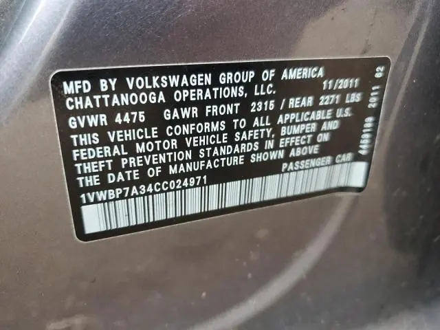 2012 VOLKSWAGEN PASSAT SE  