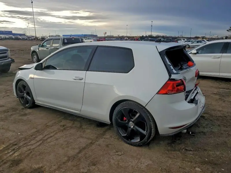 2015 VOLKSWAGEN GTI   