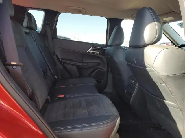 2024 MITSUBISHI OUTLANDER SE