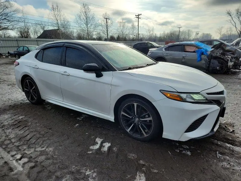 2019 TOYOTA CAMRY XSE  