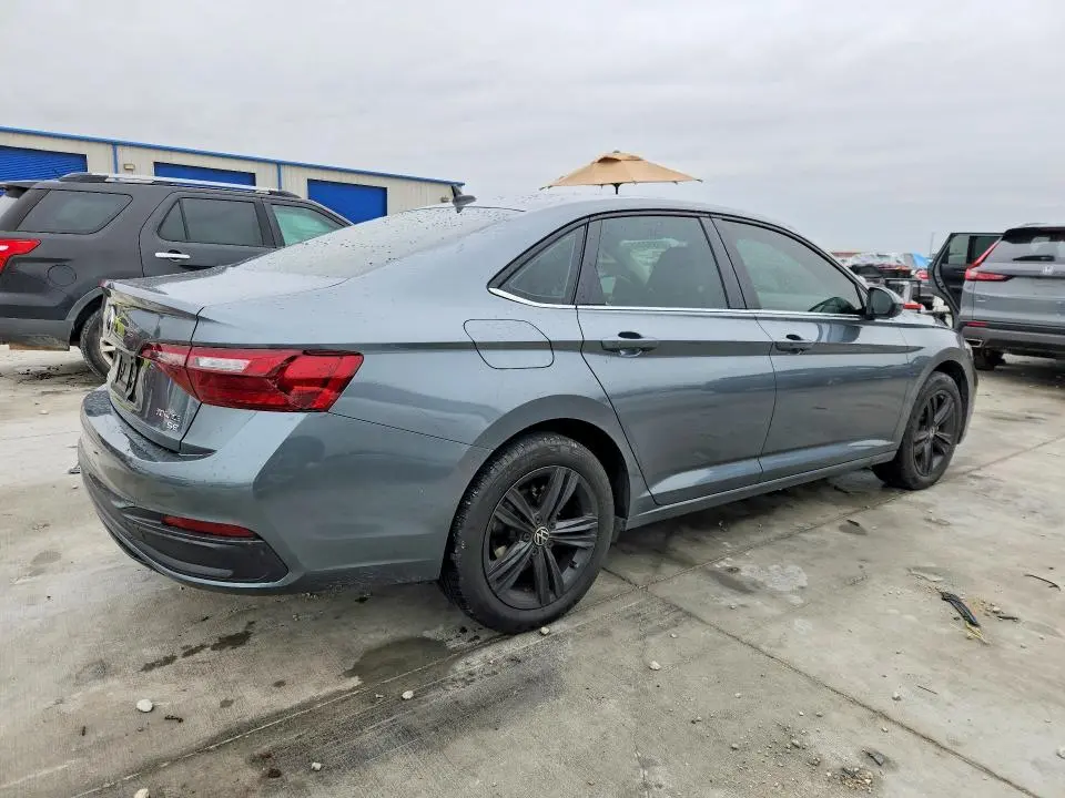 2024 VOLKSWAGEN JETTA SE  